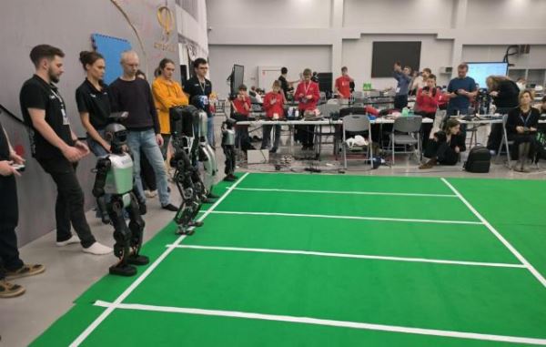 Созданного в РФ антропоморфного робота предложили отправить в космос