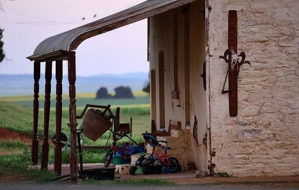 Тайна бесследного исчезновения 4-летнего Гаса Ламонта в австралийской глубинке