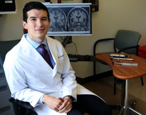 Врач с уникальной способностью чувствовать боль других людей