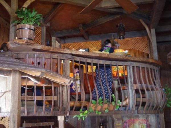 "Они обещали мне любовь и всепрощение, а на деле запрещали думать и запугивали Сатаной"