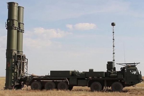 Стало известно о планах Индии купить российские С-500