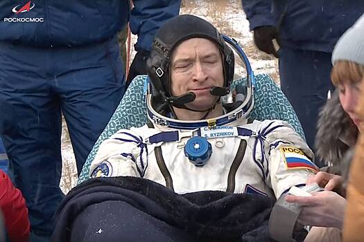Россиян и&nbsp;американца эвакуировали из&nbsp;&laquo;Союза МС-27&raquo; после приземления