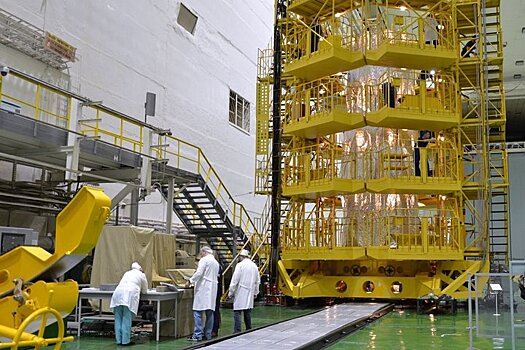 "Роскосмос" планирует поставлять Индии ракетные двигатели