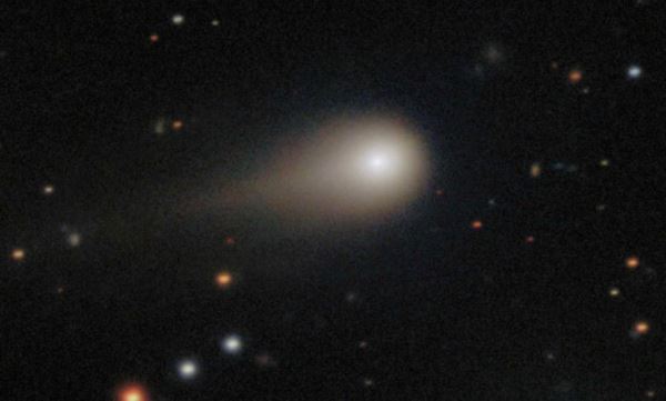 Межзвездная комета 3I/ATLAS показала аномально резкое нарастание выделения газов