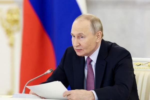 Путин заверил, что все разрушенное за время СВО в регионах РФ восстановят